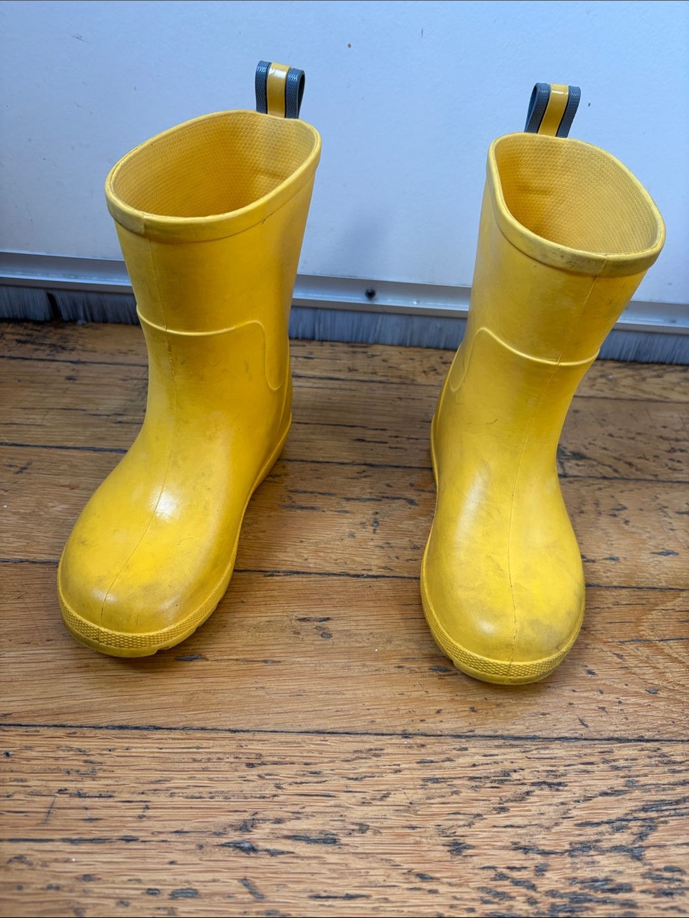 totes Kids Yellow Waterproof Rain Boots with Heel Loops 9/10